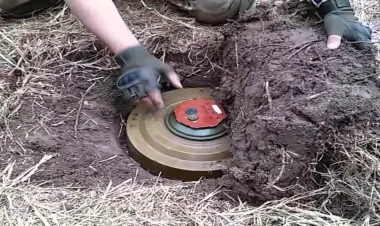 MN: Qanunsuz erməni silahlıları Ağdam istiqamətində mina basdırmağa cəhd etdilər