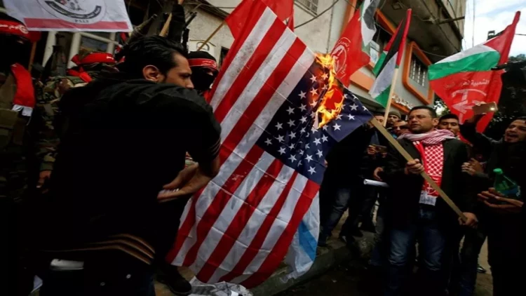 ABŞ-nın dünya müsəlmanlarına qarşı təzyiqi davam edir