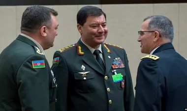 “5 ildə 20 milyon manatı Nəcməddin Sadıkova şəxsən vermişəm”