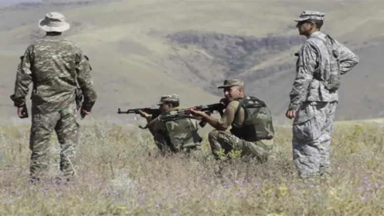 ABŞ ordusunun iki generalı Ermənistana gedib