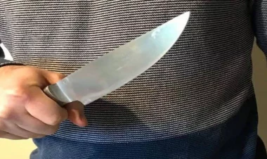 Qonaq getdikləri evdə 7 yaşlı oğlunun boğazını kəsərək öldürdü - DƏHŞƏT - FOTO