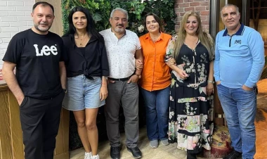 12 il sonra onları bir araya gətirən SƏBƏB - FOTOlar