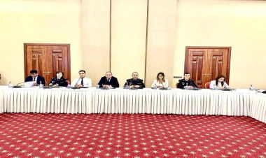 “Uşaqlar bizim gələcəyimizdir” mövzusunda növbəti konfrans keçirildi - FOTO