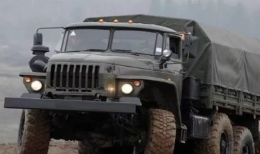 Erməni hərbi karvanı sərhədimizə doğru irəliləyir - VİDEO