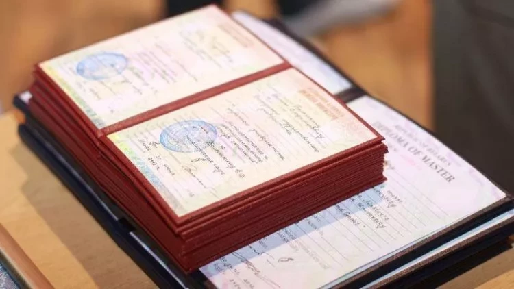 Xaricdə təhsil alan BU ŞƏXSLƏRİN diplomu TANINMADI