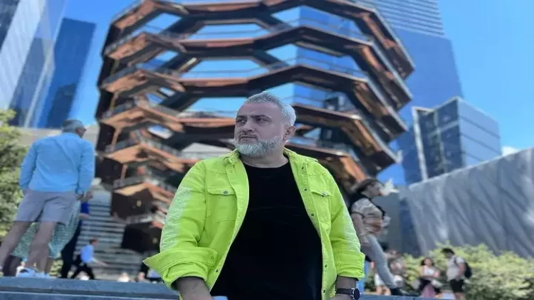 Ramil Nabran həmkarı üçün Nyu-Yorka Laçın torpağı apardı - VİDEO