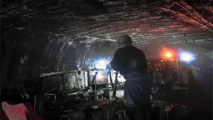 İranda mədəndə partlayış olub, 6 nəfər ölüb