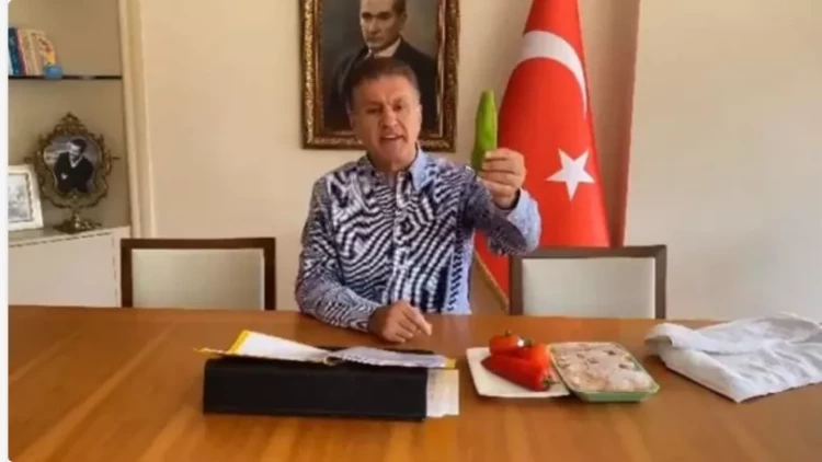 Deputatın köynəyi çıxışını kölgədə qoydu - 