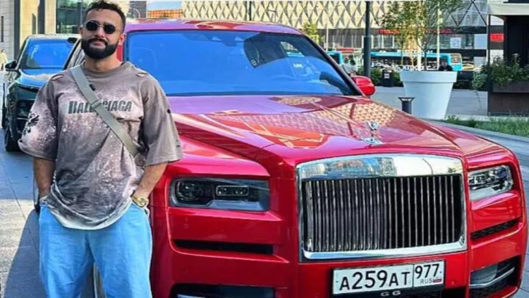 Azərbaycanlı bloqer izləyicisinə 50 milyonluq “Rolls-Royc” bağışlayacaq