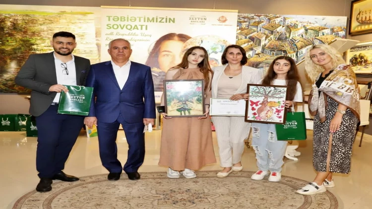 “Təbiətimizin sovqatı” adlı Respublika uşaq rəsm müsabiqəsinin yekun sərgisi açıldı