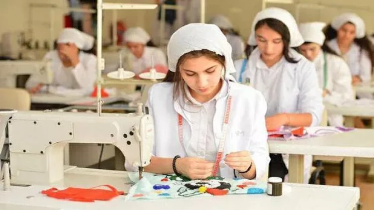Peşə məktəblərinə tələbə qəbulunun II mərhələsi başlama vaxtı elan olundu