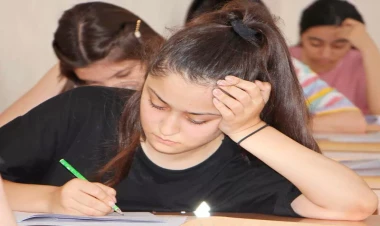 Kolleclərin boş qalan yerlərinə qəbul elan edildi