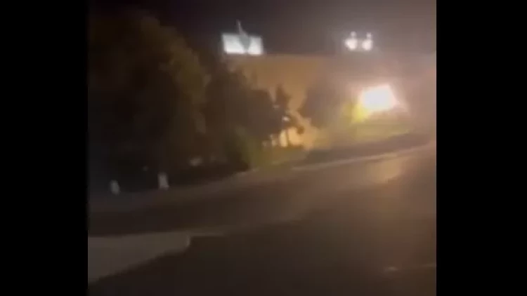 Xankəndidə qondarma rejimin binasını atəşə tutdular - VİDEO