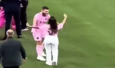 Messini həyat yoldaşı başqa futbolçu ilə səhv saldı - VİDEO