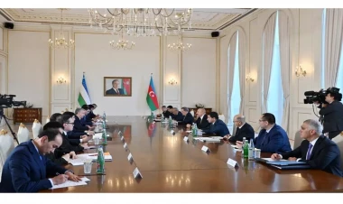 Şavkat Mirziyoyev: Özbəkistanda Heydər Əlirza oğlunun xatirəsinə tamamilə fərqli yanaşılır