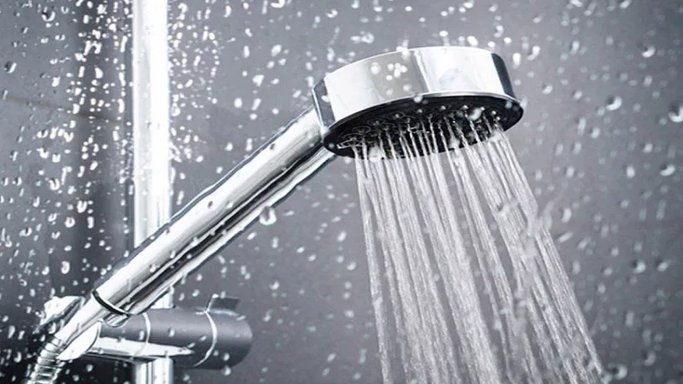 Yaddaşı və immuniteti gücləndirir, dərini... -  Soyuq duşun FAYDALARI