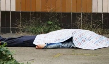 Sumqayıtda ŞOK HADİSƏ: Bir evdən iki meyit tapıldı