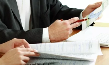 Əcnəbilərin və vətəndaşlığı olmayanların siyasi partiyaya üzv qəbul edilməsinə görə cərimələr müəyyənləşib