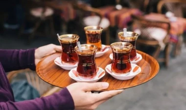 Düzgün içilməyən çay xərçəng riski yaradır