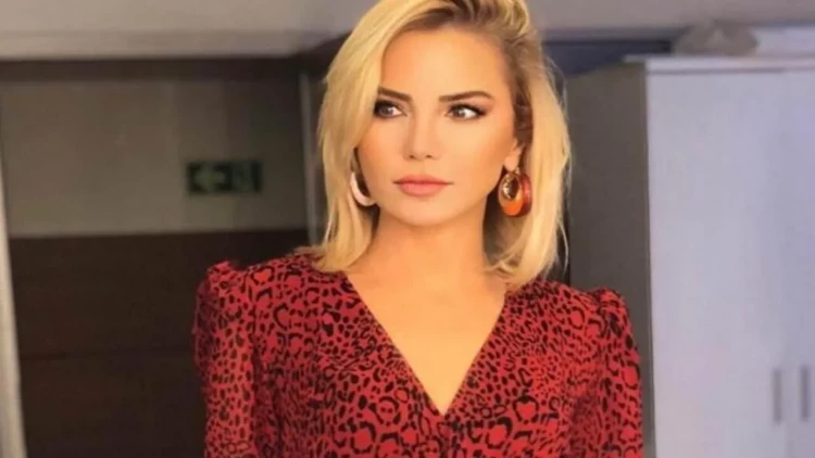 Ece Erken keçmiş həyat yoldaşını biabr etdi - FOTO