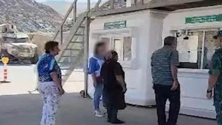 Qarabağın erməni sakinləri Laçın postundan maneəsiz keçiblər - VİDEO