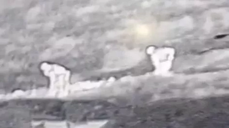 Qarabağdakı qeyri-qanuni erməni silahlı dəstələri səngərlər qazır - VİDEO