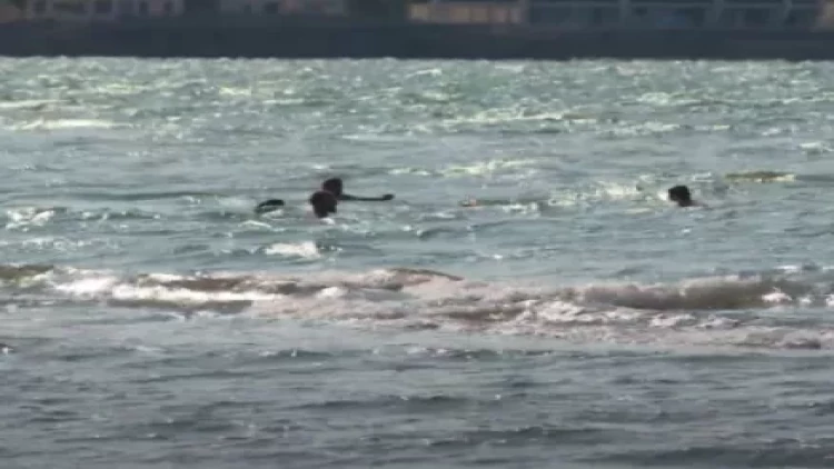 Bu hərəkətləri etməklə Dənizdə boğulan şəxsi XİLAS ETMƏK OLAR... - VİDEO