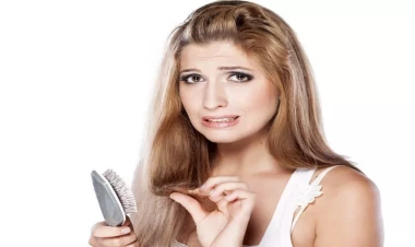 Baş bu səbəbdən çox tərləyir