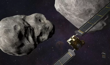 DÜNYA TƏHLÜKƏDƏ: Təhlükəli asteroid Yerə yaxınlaşır