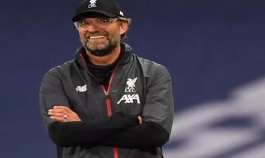 Yürqen Klopp Premier Liqada baş məşqçiliyə qayıda bilər