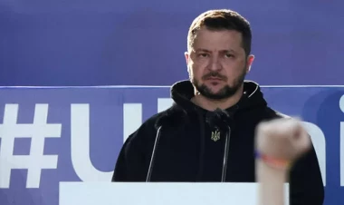 Zelenski payızda “sülh sammiti” keçirmək istəyir