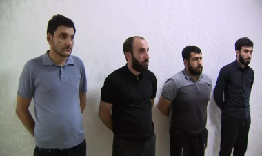 “Kreditə pul verilir” yazan hər kəsə inanmayın! - VİDEO