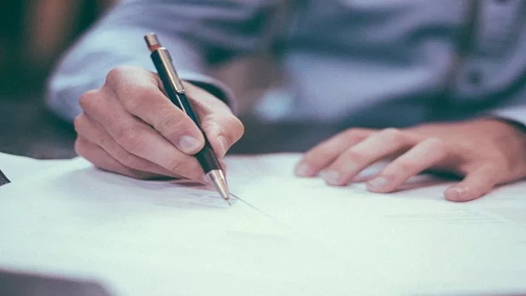 “Dövlət satınalmaları haqqında” qanun valyutanın alınması və daşınmasına şamil edilməyəcək