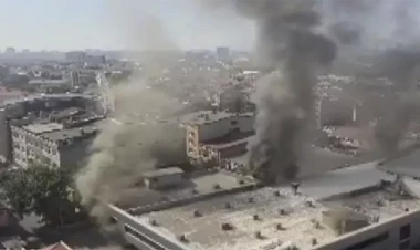 İstanbulda biznes mərkəzi yanır