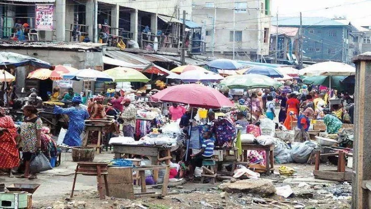 Niger qonşu ölkələrlə sərhədləri açıb