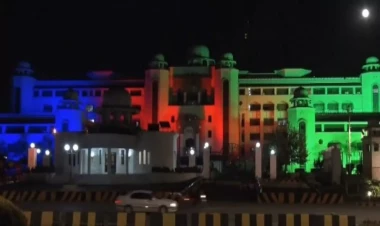 İslamabadda binalar bayrağımızın rənglərinə boyandı