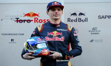 Verstappen Belçika Qran Prisinin qalibi oldu