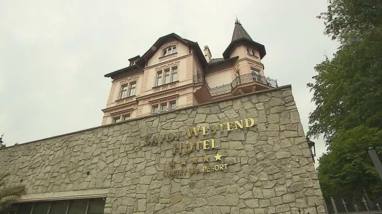 Rusiyalı milyarderin beşulduzlu oteli ƏLƏ KEÇİRİLDİ - FOTO