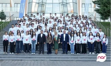 “Nar” Zəfərin 5 illiyini könüllü gənclərə özəl silsilə tədbirlərlə qeyd etdi - FOTO