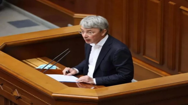 Ukraynada nazir istefaya göndərildi