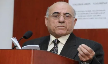 Mövlud Süleymanlı “Şərəf” ordeni ilə təltif edilib