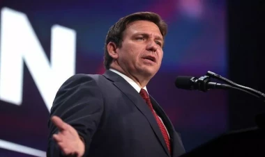 ABŞ prezidentliyinə namizəd qəzaya düşdü