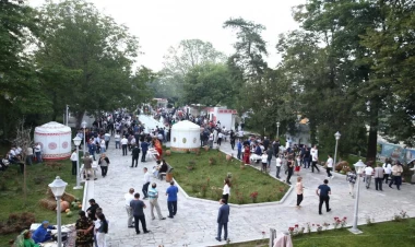 Şuşa Qlobal Media Forumunun iştirakçılarının şərəfinə ziyafət verilib - FOTO