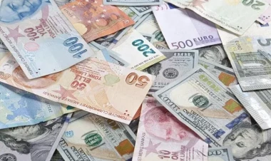 Bu ölkədə nağd pul bitdi