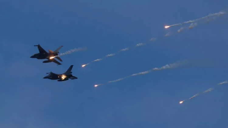 ABŞ F-16 qırıcılarının Ukraynaya veriləcəyi tarixi açıqladı