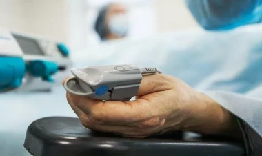 Qadın büstqalterinə görə 8 gün KOMADA QALDI - FOTO