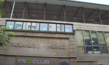 4 yaşlı uşaq 3 məşqçinin gözü qarşısında HOVUZDA ÖLDÜ... - TƏFƏRRÜAT - VİDEO