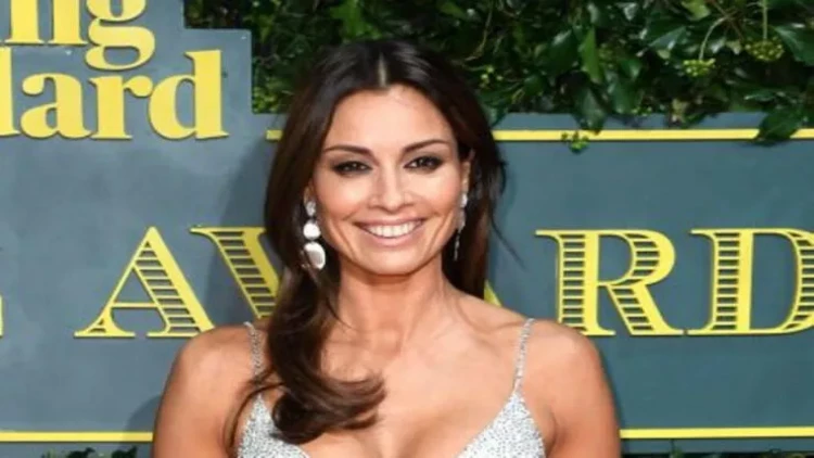 Məşhur aparıcı efirdə söymək üçün icazə istədi