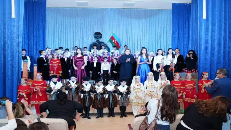 Dövlət Uşaq Filarmoniyası Zəfər gününə həsr olunmuş konsert proqramı ilə çıxış edib  - FOTO