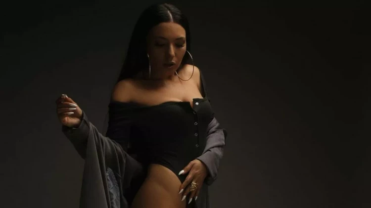 Dilarə toya alt geyimində getdi - VİDEO